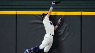 【MLB】ド軍野手の本塁打“強奪”は「PO史に残る最高のひとつ」　超絶好捕10傑、1位は？