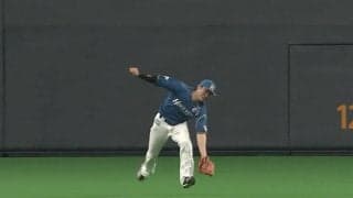 「華麗すぎて元気でる」ハム西川と大田の“快足＆強肩発動”にファンうっとり