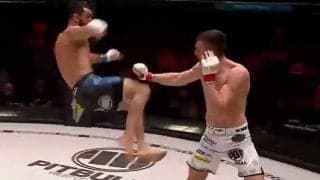 40歳元王者、痛快二段蹴りが反響拡大　MMAの36秒KO劇に海外「これは年間最高だろ」