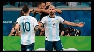 アグエロがメッシとの新たな秘話を提供「彼は僕に凄く不満を持っている」