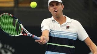  陽性のクエリー 国外逃亡で問題に 