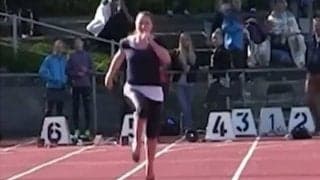 ハイヒールで100m疾走　22歳女性のギネス記録に再脚光「こりゃすげえ」「足首折れそう」