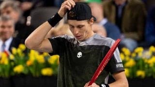 “トイレ休憩”で罰則　激怒＆絶叫のテニス選手に海外反響「規則は規則」「冗談だろ」