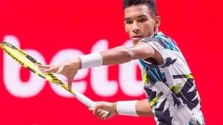  圧勝のオジェアリアシムが8強へ 