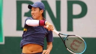錦織圭 サッパリした髪型で「アントワープに着きました」。次大会は19日開幕