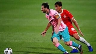 バルサ、ヘタフェ戦は“ピンク・黒・緑”の斬新コーデで登場