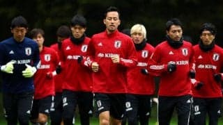 吉田麻也こそ、新時代の理想のキャプテン？　冨安・菅原ら若手に“答えを与えない”方法論