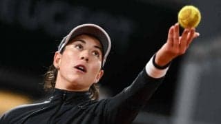 テニス美女が27歳の誕生日を祝ってロードトリップ