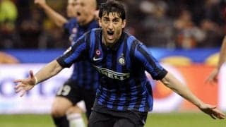 インテル3冠の立役者ディエゴ・ミリートが最初の“ミラノダービー”でいきなりのハットトリック【ハットトリック・ヒーローズ】