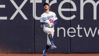 【MLB 優勝決定S】ドジャース、385億円ベッツがミラクルキャッチ　2年ぶりWS進出へ逆王手