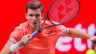  世界31位、食中毒で次戦欠場 