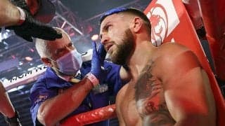 陥落ロマチェンコの“5つの道”　英紙が大胆予想「別階級で統一の挑戦を始めるかも」