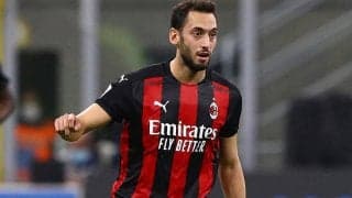 ミランに痛手…好調チャルハノールが左足首ねん挫で10日間の離脱