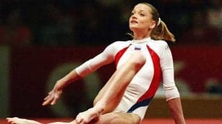 ロシア41歳美魔女、空中で“180度開脚”披露　元体操女王に海外称賛「ただただ優雅」