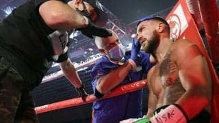 陥落ロマチェンコ、“顔ゆがむ”被弾の瞬間が反響拡大「狂気だ」「パンチの衝撃伝わる」