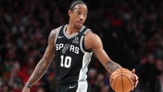 デマー・デローザンがラプターズ時代のコーチが指揮を執るピストンズへ移籍希望？