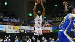 終始試合を支配した琉球ゴールデンキングス、滋賀レイクスターズを寄せ付けず今季5勝目を挙げる