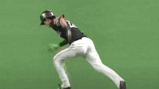 ハム西川も悔し顔？　鷹・周東の“爆速”二盗動画にファン愕然「噂の23G回線ですか」