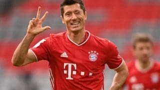 レヴァンドフスキがハットのバイエルンが長谷部&鎌田先発のフランクフルトに5発圧勝！《ブンデスリーガ》