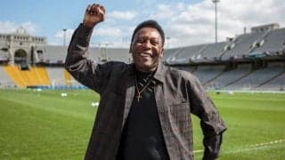 ペレ80歳の誕生日を往年の名手が祝福/六川亨の日本サッカーの歩み