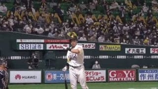 鷹・柳田の“確信ノールック弾”は「もはや理解不能」　いまだ収まらぬファンの衝撃