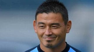 五郎丸歩が強烈ワンツー　八重樫東へ“ミット打ち80発”に注目「体幹が違うとわかる」