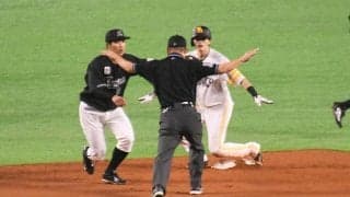 ソフトバンク周東がプロ野球タイ記録の11試合連続盗塁！　福本豊氏に並ぶ