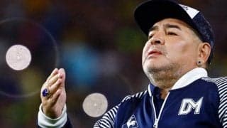 還暦目前のマラドーナが隔離措置…新型コロナ感染のボディーガードと濃厚接触