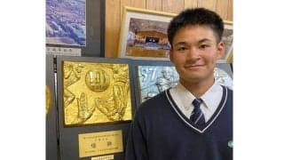 ロッテ、ドラ2中森に指名挨拶　151km右腕は“64層の人気商品”と「不思議な縁感じる」