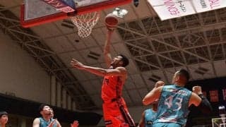 三遠が京都を破り今季初勝利！　デビュー戦のカイル・ハントがダブルダブルの活躍