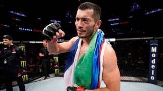 マウスピースが吹き飛ぶ　UFCの一撃失神KOが400万再生大反響「凄いコンボ」「容赦ない」