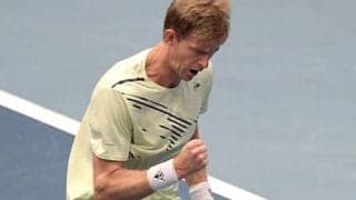  14本エースでアンダーソン8強 