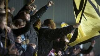 0-13という記録的大敗の憂き目に遭ったVVVフェンロサポーターたちがとった驚きの行動が感動的