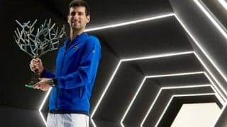  ロックダウンでパリは無観客 