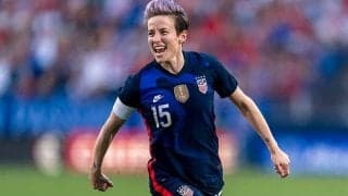 サッカー・米女子代表ラピノーが同性婚　WNBA選手の報告を米報道「象徴的なカップル」