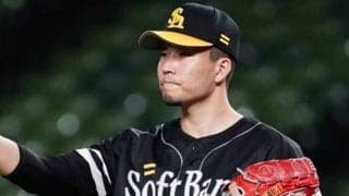 鷹・千賀が通算1000K達成　和田の“イタズラ祝福”が話題「お茶目」「可愛い」