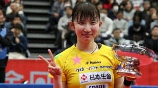 サウスポー早田ひな、CS初戦で始球式登板へ「右と左のどちらで投げるかは試行錯誤」