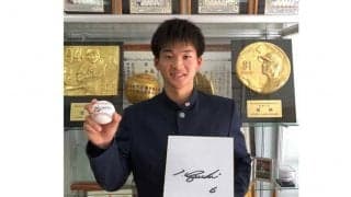 ロッテ、育成1位の立正大淞南高・谷川に指名挨拶　強肩自慢の捕手「将来レギュラーを」