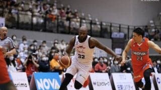 富山が広島に敵地で逆転勝利を収めて3連勝…ジュリアン・マブンガが20得点10リバウンド