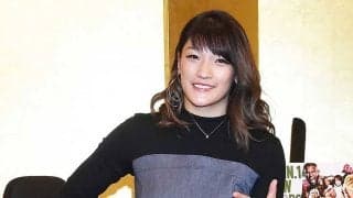 乗ってみたい高級ベンツ　RENAのピカピカ新車に羨望の声「ゲレンデ女子はエグい」