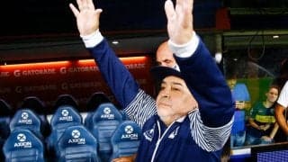 順調回復のマラドーナ、主治医は「踊った」と報告、一方で「アルコール依存症の治療が必要」とも