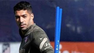 批判に晒されるメッシについて親友スアレス「すぐに称賛の言葉が溢れ返る」