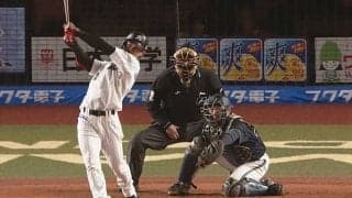 ロッテ藤原、弾丸ライナーで飛び込む3号逆転3ラン！　あまりの打球に球場は騒然