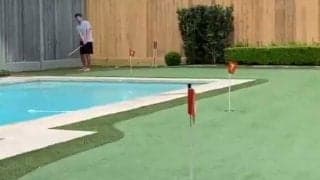 驚愕“水切りチップイン”3連発　21歳米アマチュア選手に反響「これはどんな魔術だ」