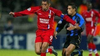 国内無双を誇った黄金期のリヨンが美しいワンタッチパスの応酬でインテル守備陣を翻弄【チーム・ゴールズ】