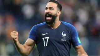 アディル・ラミ先輩が若い衆に金言！「すり寄ってくる女の子は金と名前しか見てない」