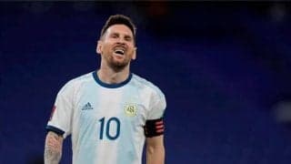 得点を取り消されたメッシが主審にブチ切れ「2度もやってくれたな」