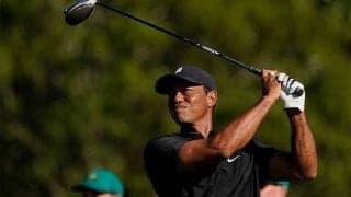 王者ウッズ、うっかり喜びかけた“絶品バンカーショット”に米興奮「これぞタイガー！」