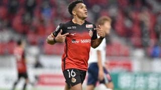 後半ATにマテウスの劇的PK弾! FC東京との上位対決を制した名古屋が3位に浮上《J1》