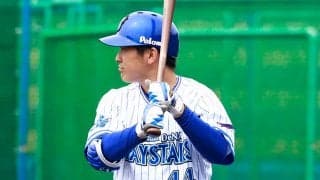 DeNA佐野が背番号「7」に変更した理由　退団する石川から託された新旧主将の絆